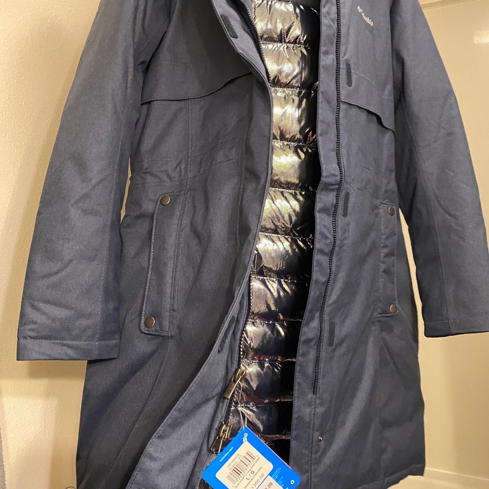 New w/tags Columbia women’s down coat